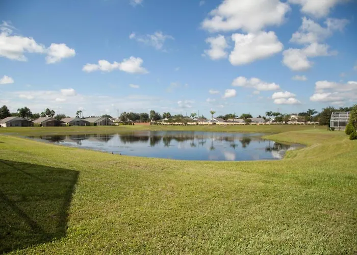 Simba\'S Lake House