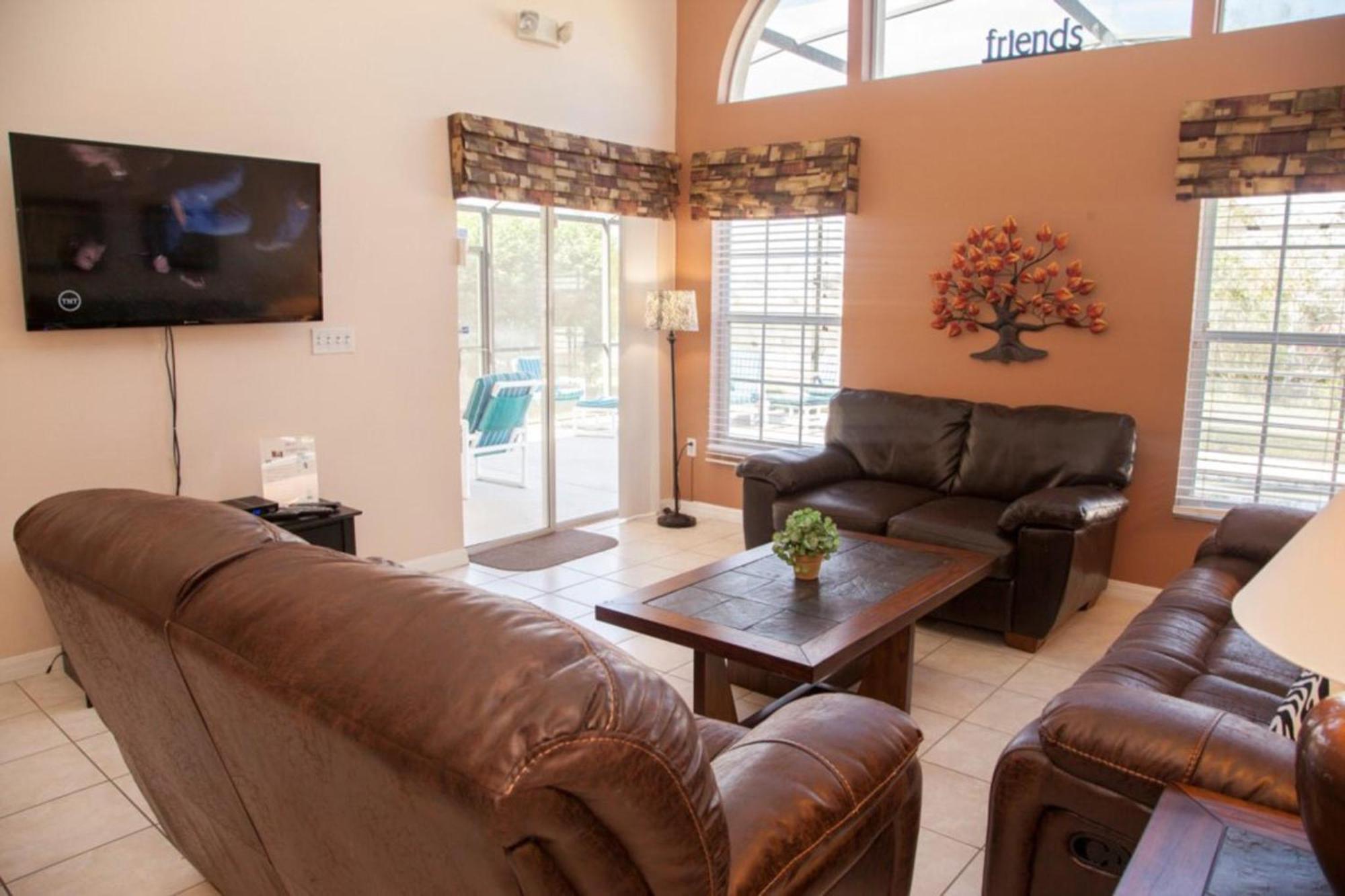 Simba's Lake House Orlando